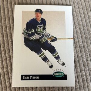 Parkhurst Chris Pronger Blue and Green Hockey Card